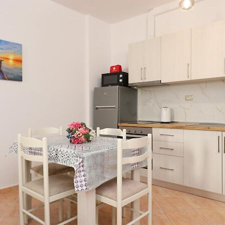 Sunny Side Apartments Vlora Kültér fotó