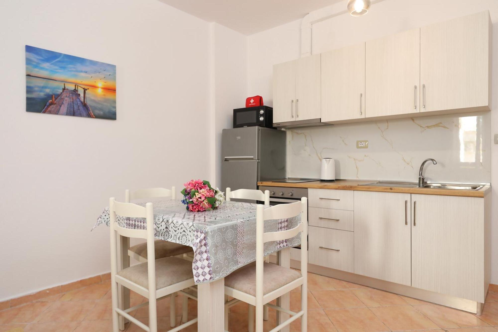 Sunny Side Apartments Vlora Kültér fotó